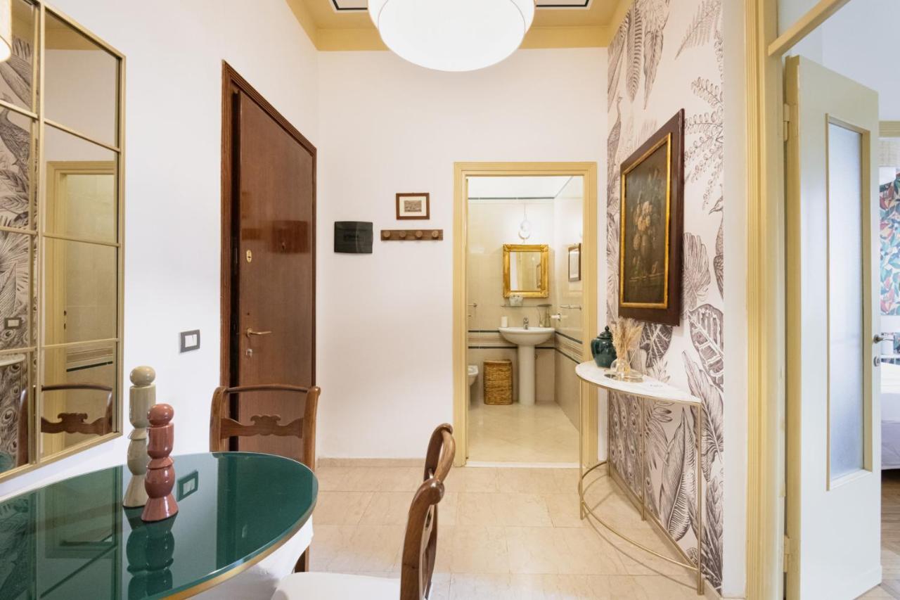Easylife - Dimora Di Classe In Zona Conciliazione Milan Exterior photo