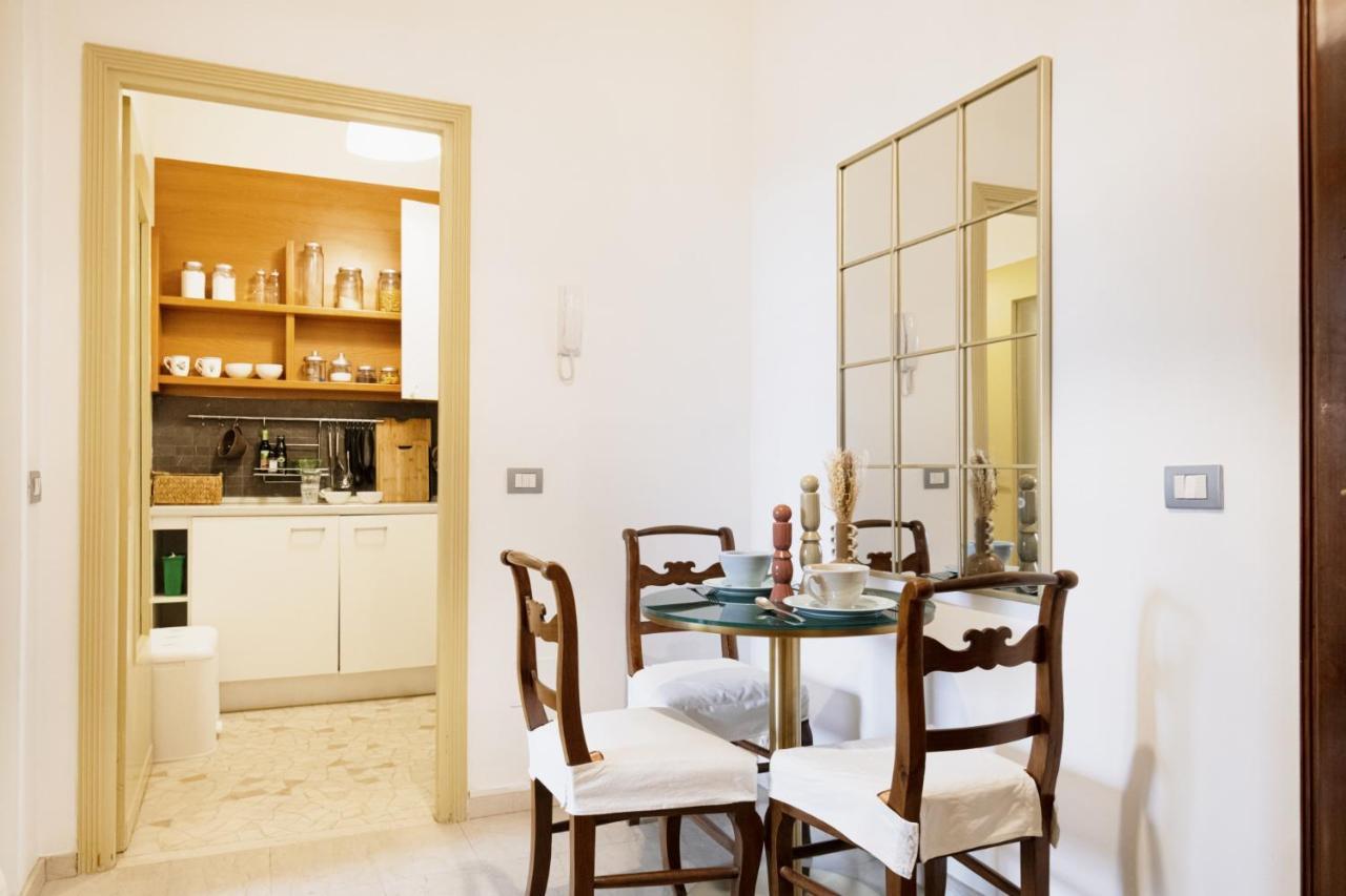 Easylife - Dimora Di Classe In Zona Conciliazione Milan Exterior photo
