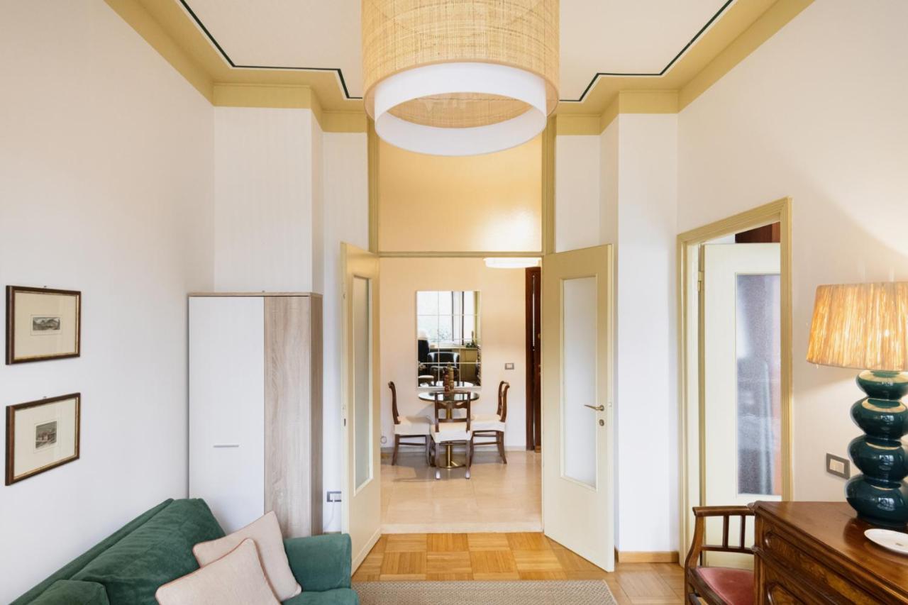 Easylife - Dimora Di Classe In Zona Conciliazione Milan Exterior photo
