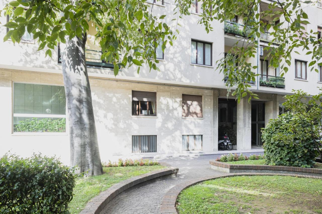 Easylife - Dimora Di Classe In Zona Conciliazione Milan Exterior photo